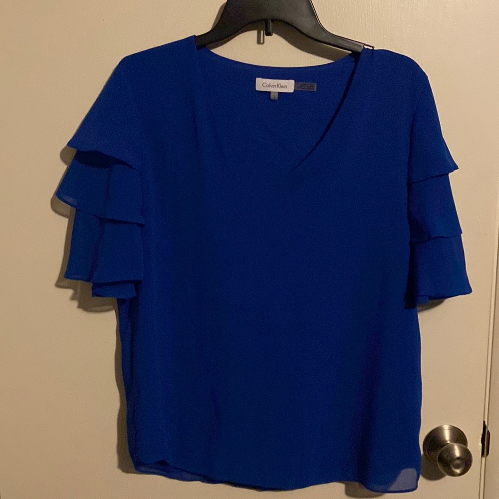 Med v beck Calvin Klein top